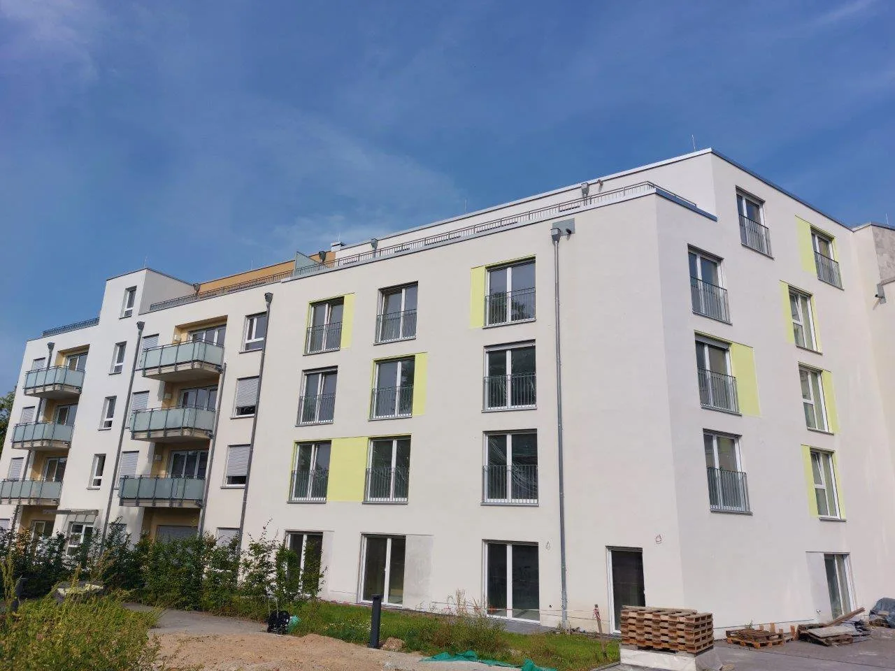 Fassade Mehrfamilienhaus